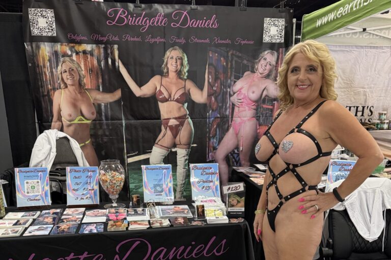 Giovanni Valentino of Sexwork PR Congratulates Bridgette Daniels on a Successful Weekend at the New Jersey Expo
