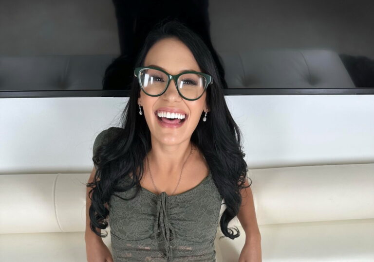 Jade Greene Bringing Cheer to EXXXOTICA DC This Weekend